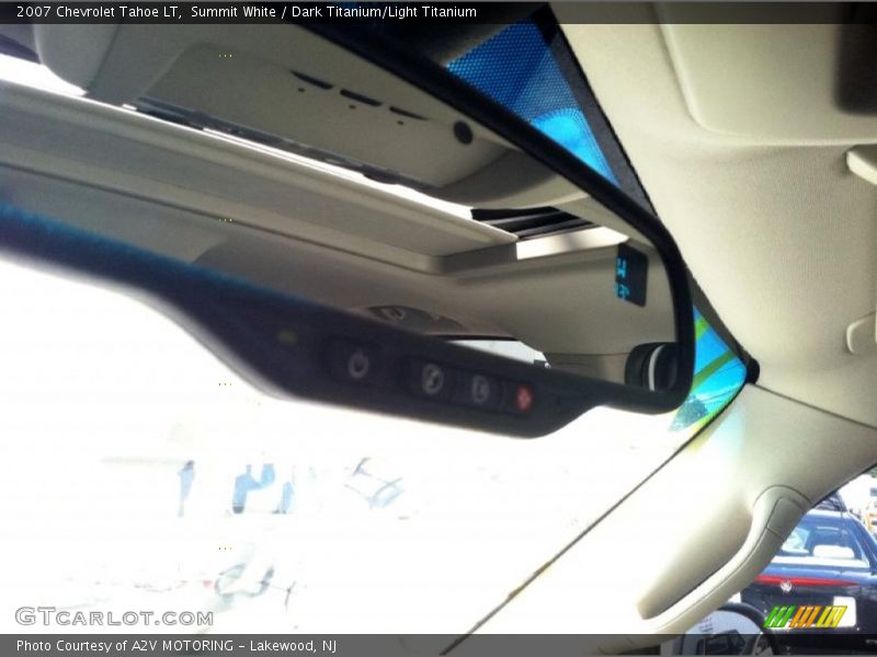 Summit White / Dark Titanium/Light Titanium 2007 Chevrolet Tahoe LT