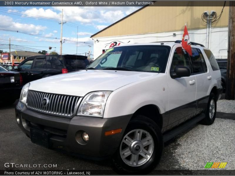 Oxford White / Medium Dark Parchment 2003 Mercury Mountaineer Convenience AWD
