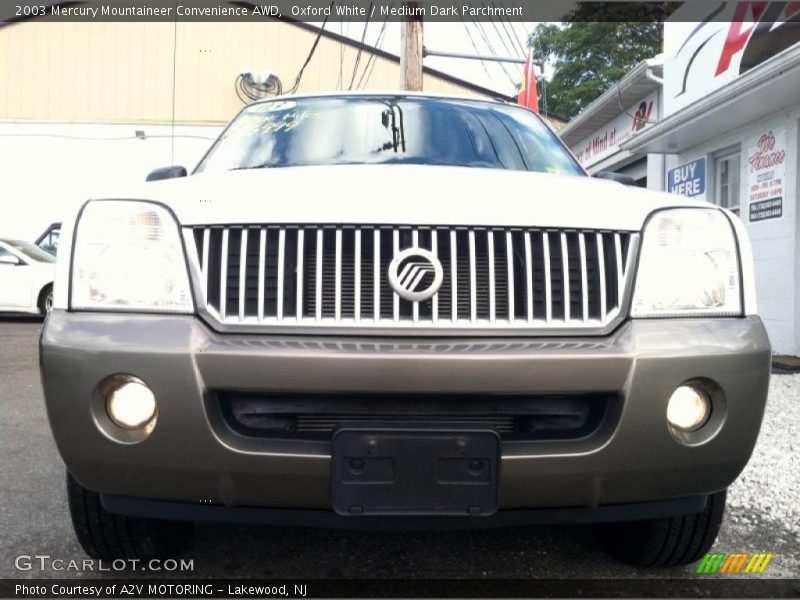 Oxford White / Medium Dark Parchment 2003 Mercury Mountaineer Convenience AWD
