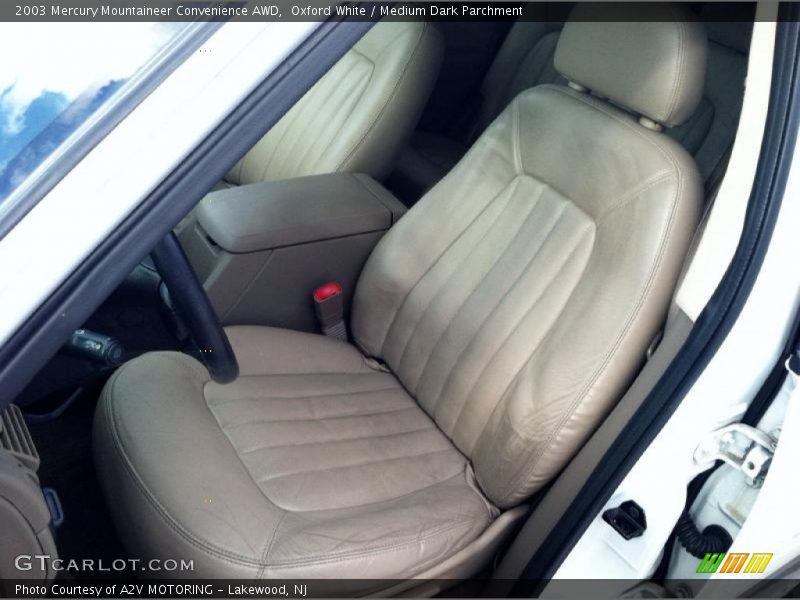 Oxford White / Medium Dark Parchment 2003 Mercury Mountaineer Convenience AWD