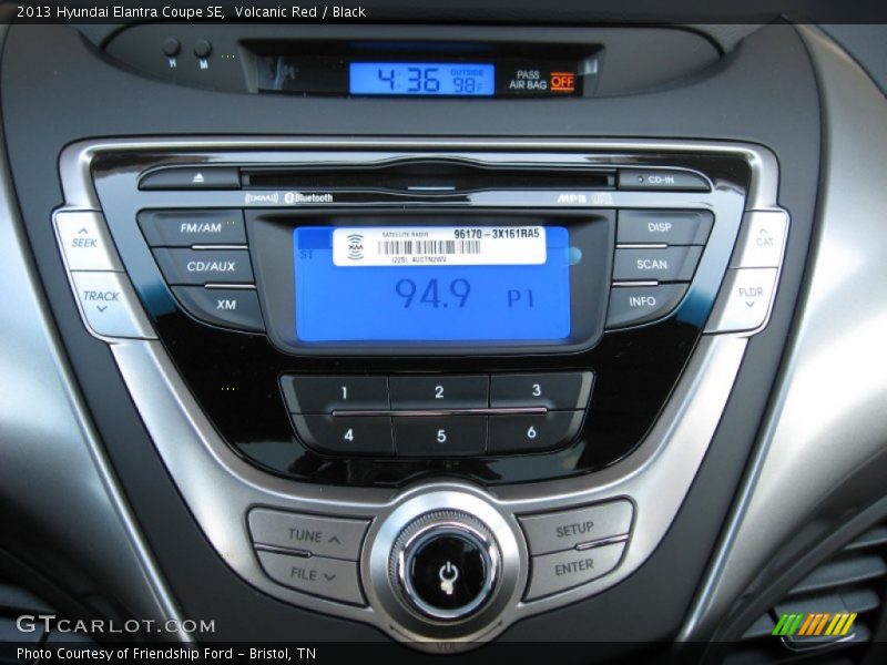 Volcanic Red / Black 2013 Hyundai Elantra Coupe SE