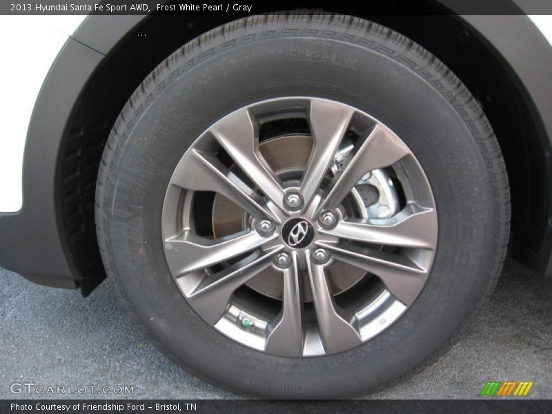 Frost White Pearl / Gray 2013 Hyundai Santa Fe Sport AWD