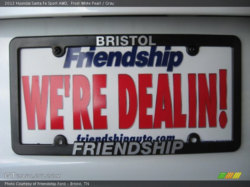 Frost White Pearl / Gray 2013 Hyundai Santa Fe Sport AWD