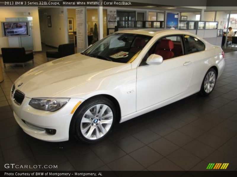 Front 3/4 View of 2013 3 Series 328i Coupe