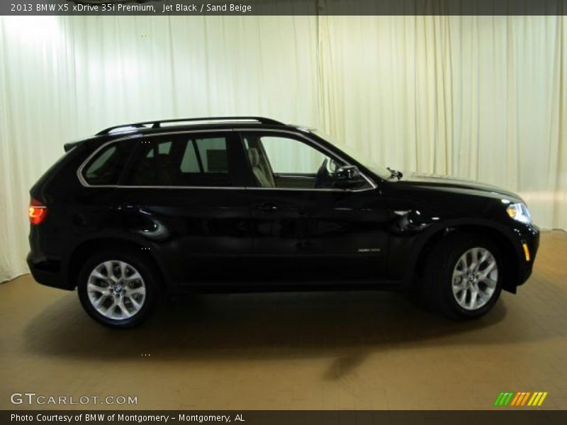 Jet Black / Sand Beige 2013 BMW X5 xDrive 35i Premium