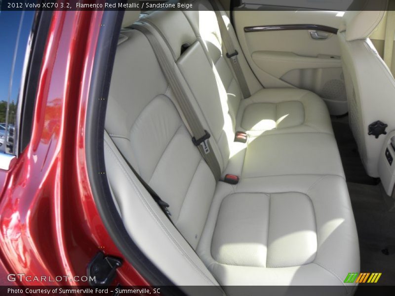 Flamenco Red Metallic / Sandstone Beige 2012 Volvo XC70 3.2