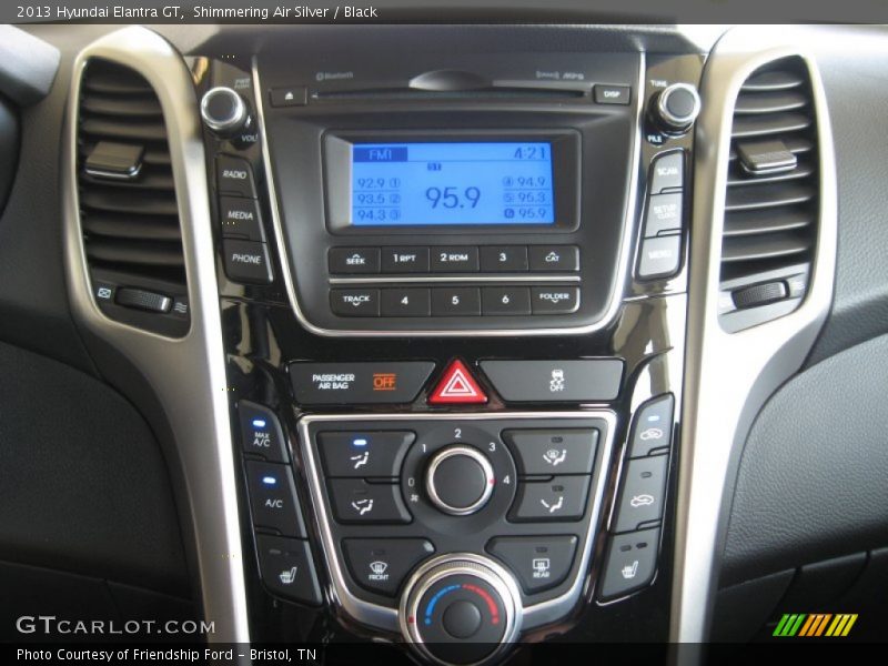 Shimmering Air Silver / Black 2013 Hyundai Elantra GT