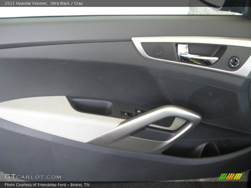 Ultra Black / Gray 2013 Hyundai Veloster