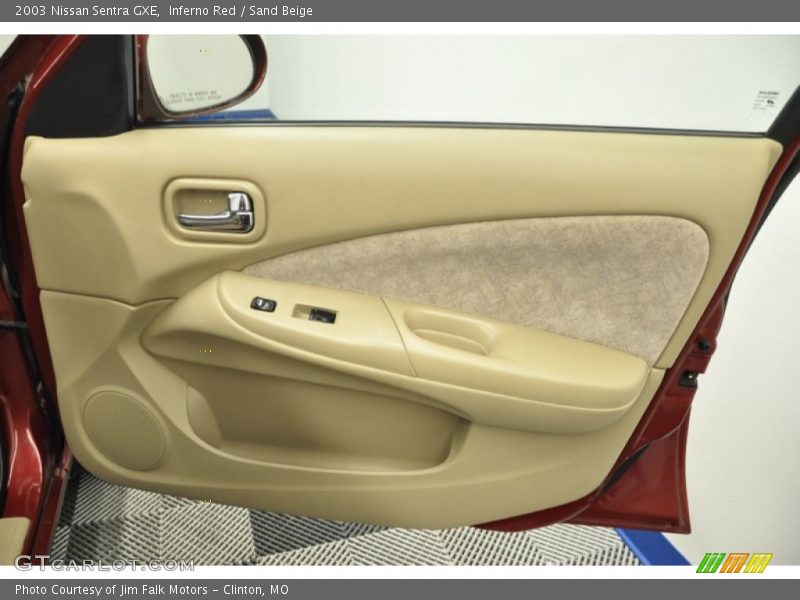 Inferno Red / Sand Beige 2003 Nissan Sentra GXE