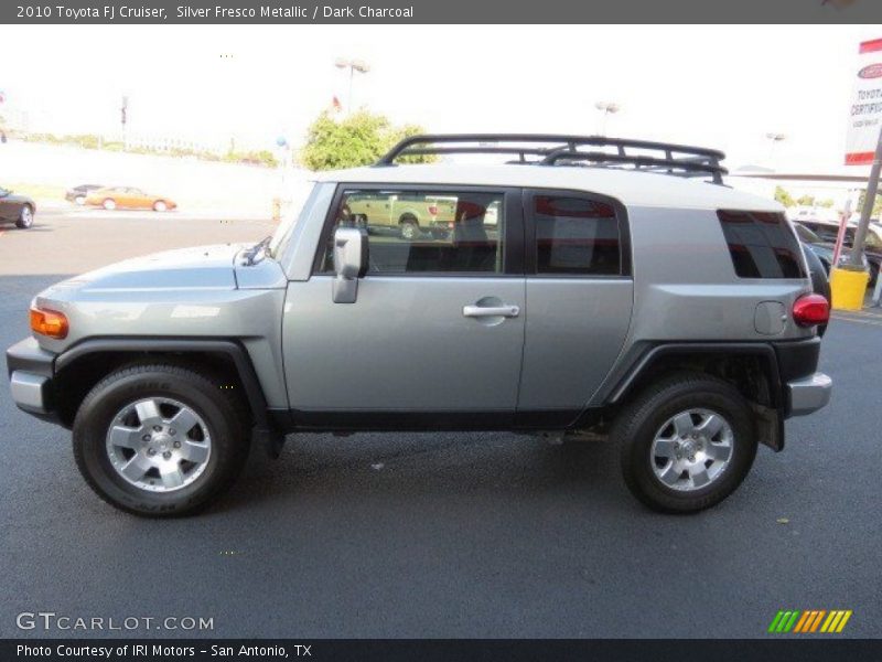 Silver Fresco Metallic / Dark Charcoal 2010 Toyota FJ Cruiser