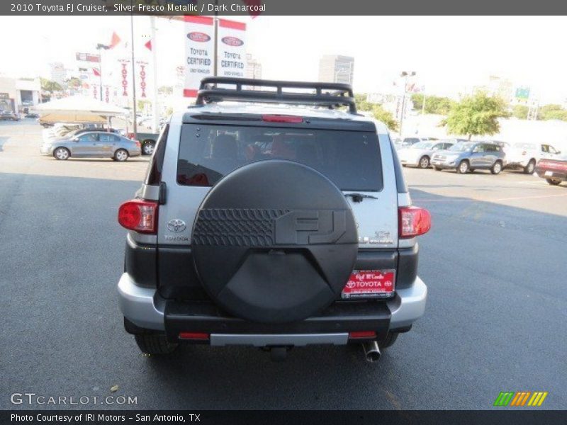 Silver Fresco Metallic / Dark Charcoal 2010 Toyota FJ Cruiser