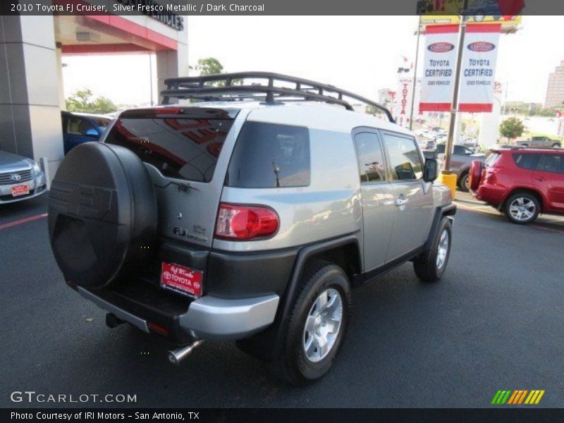 Silver Fresco Metallic / Dark Charcoal 2010 Toyota FJ Cruiser