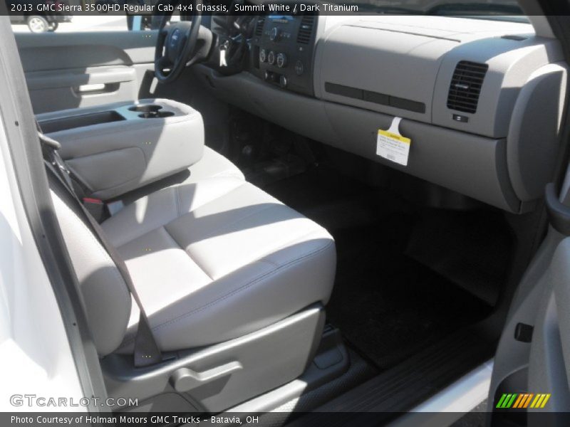 Summit White / Dark Titanium 2013 GMC Sierra 3500HD Regular Cab 4x4 Chassis