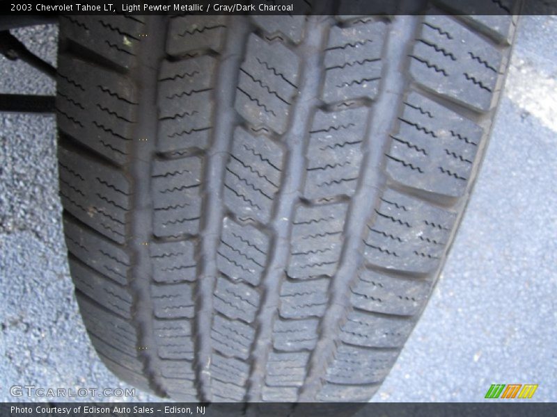 Light Pewter Metallic / Gray/Dark Charcoal 2003 Chevrolet Tahoe LT