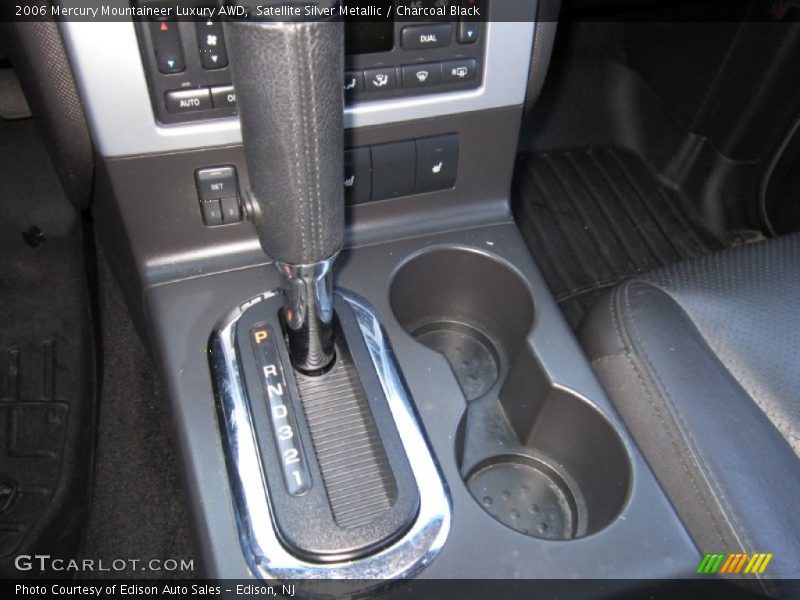  2006 Mountaineer Luxury AWD 5 Speed Automatic Shifter