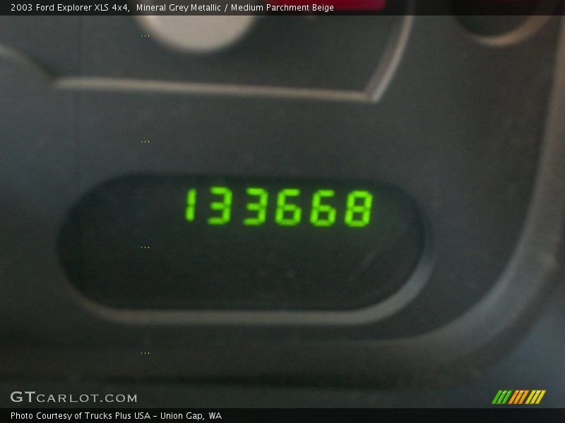Mineral Grey Metallic / Medium Parchment Beige 2003 Ford Explorer XLS 4x4
