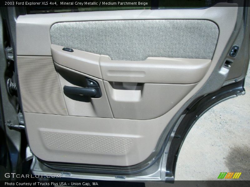 Mineral Grey Metallic / Medium Parchment Beige 2003 Ford Explorer XLS 4x4
