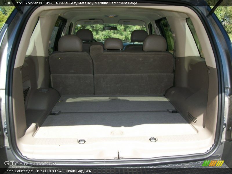  2003 Explorer XLS 4x4 Trunk