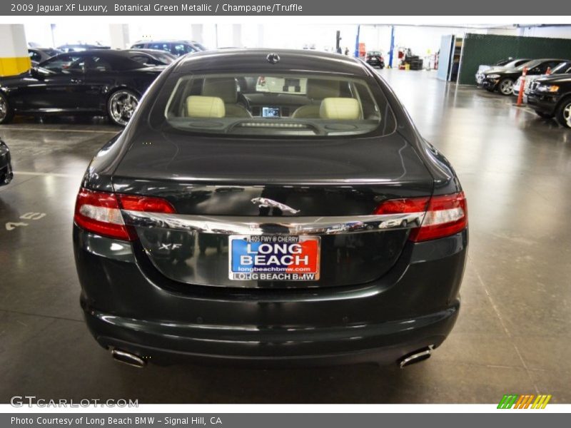 Botanical Green Metallic / Champagne/Truffle 2009 Jaguar XF Luxury