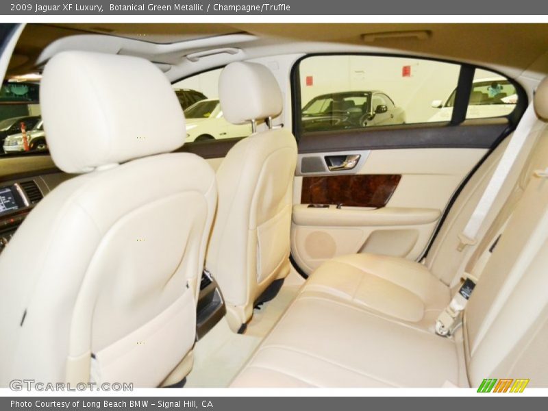 Botanical Green Metallic / Champagne/Truffle 2009 Jaguar XF Luxury