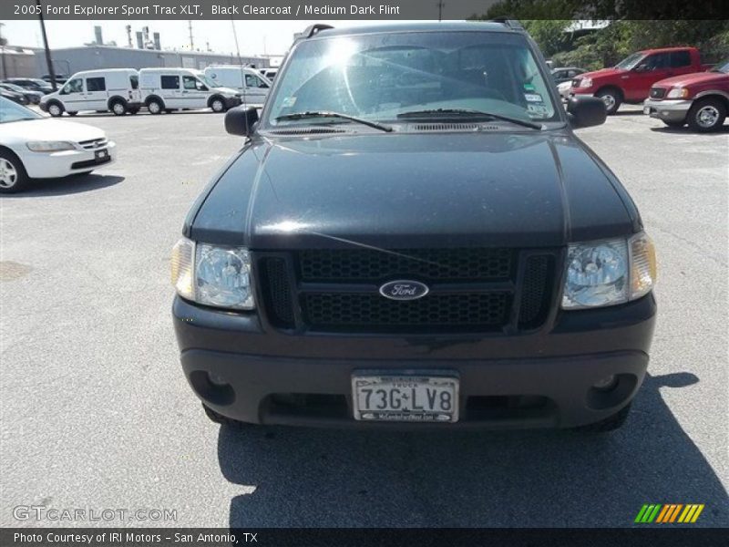 Black Clearcoat / Medium Dark Flint 2005 Ford Explorer Sport Trac XLT