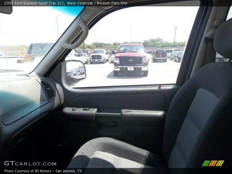 Black Clearcoat / Medium Dark Flint 2005 Ford Explorer Sport Trac XLT