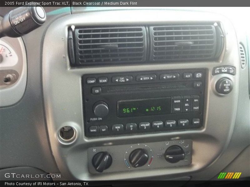 Black Clearcoat / Medium Dark Flint 2005 Ford Explorer Sport Trac XLT