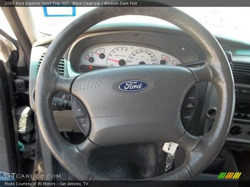 Black Clearcoat / Medium Dark Flint 2005 Ford Explorer Sport Trac XLT