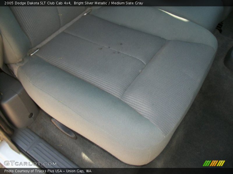 Bright Silver Metallic / Medium Slate Gray 2005 Dodge Dakota SLT Club Cab 4x4