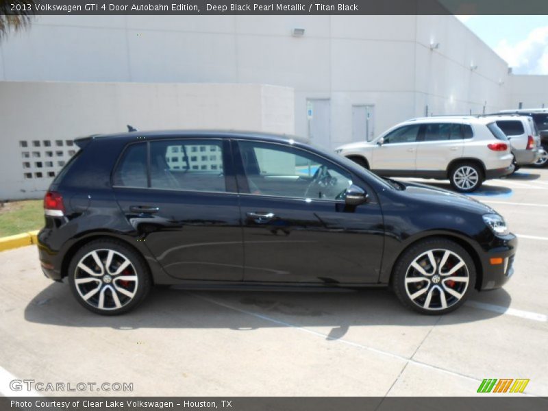 Deep Black Pearl Metallic / Titan Black 2013 Volkswagen GTI 4 Door Autobahn Edition