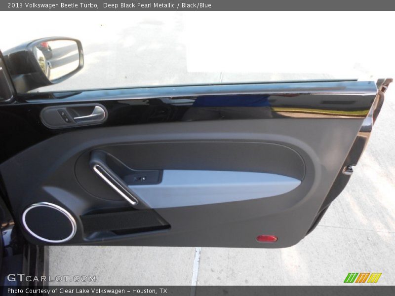 Deep Black Pearl Metallic / Black/Blue 2013 Volkswagen Beetle Turbo