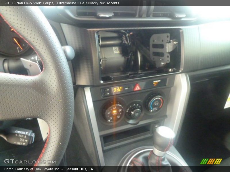 Ultramarine Blue / Black/Red Accents 2013 Scion FR-S Sport Coupe