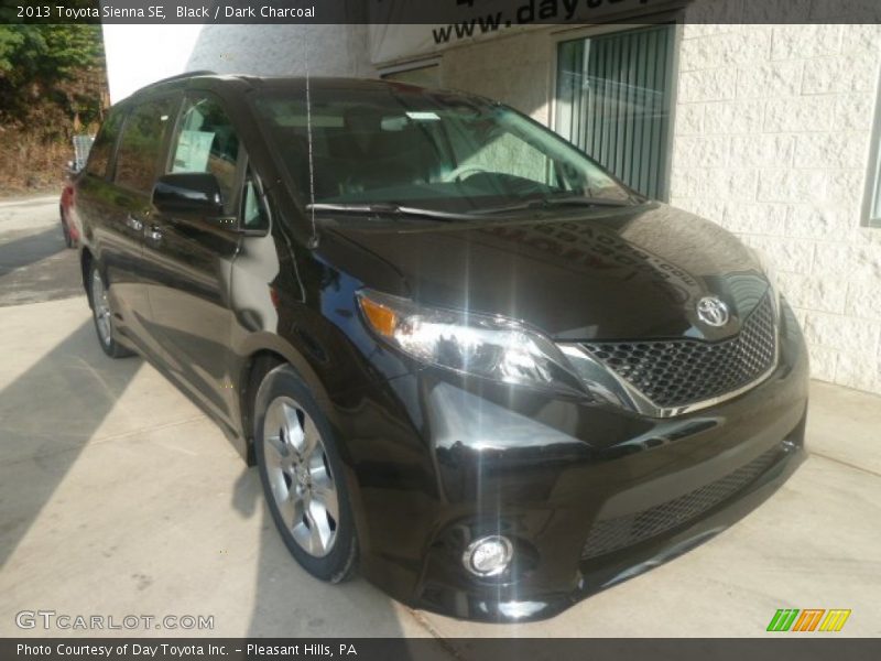 Black / Dark Charcoal 2013 Toyota Sienna SE
