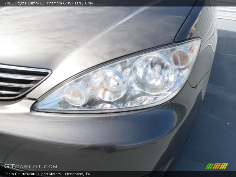 Phantom Gray Pearl / Gray 2005 Toyota Camry LE