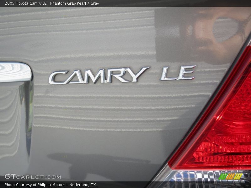 Phantom Gray Pearl / Gray 2005 Toyota Camry LE