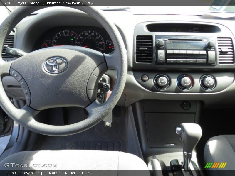 Phantom Gray Pearl / Gray 2005 Toyota Camry LE