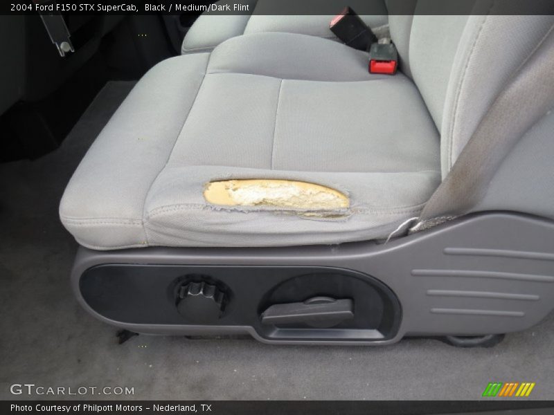 Black / Medium/Dark Flint 2004 Ford F150 STX SuperCab
