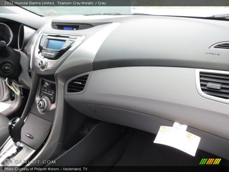 Titanium Gray Metallic / Gray 2013 Hyundai Elantra Limited