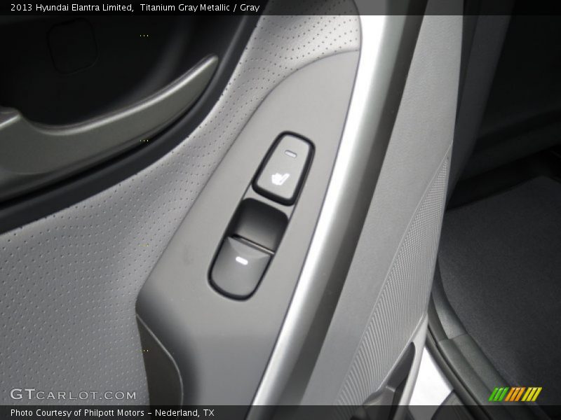 Titanium Gray Metallic / Gray 2013 Hyundai Elantra Limited