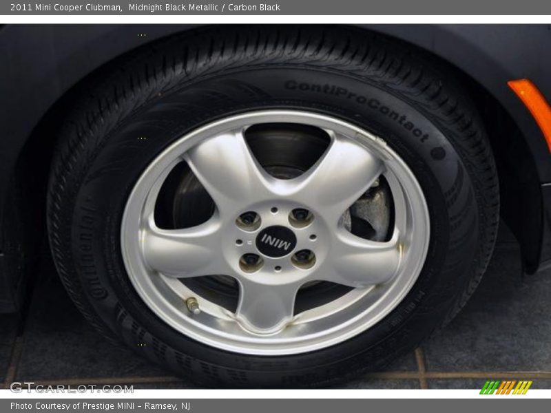 Midnight Black Metallic / Carbon Black 2011 Mini Cooper Clubman