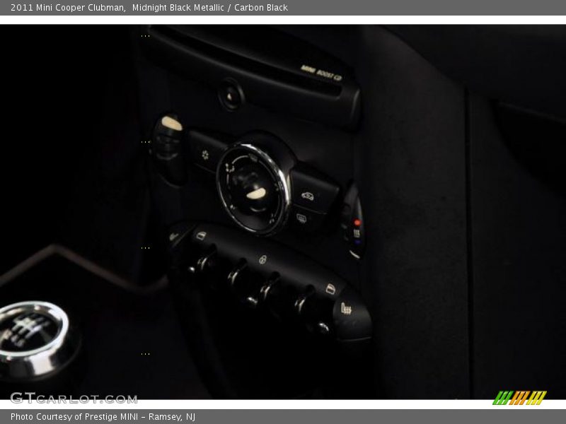Midnight Black Metallic / Carbon Black 2011 Mini Cooper Clubman