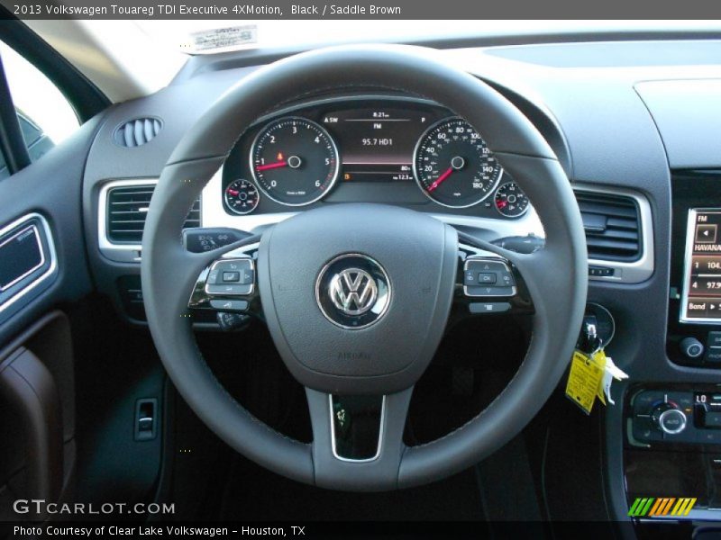  2013 Touareg TDI Executive 4XMotion Steering Wheel