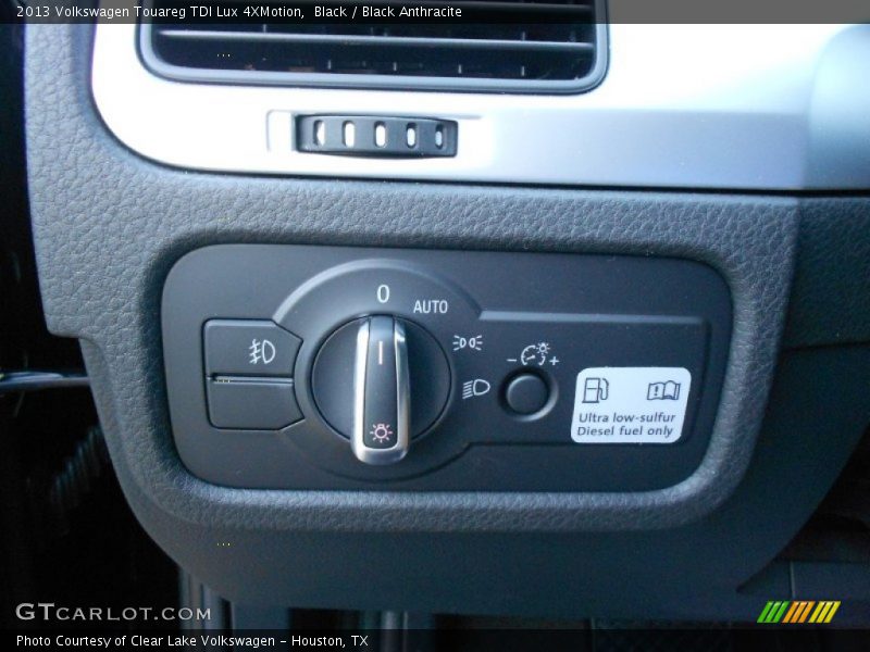 Black / Black Anthracite 2013 Volkswagen Touareg TDI Lux 4XMotion