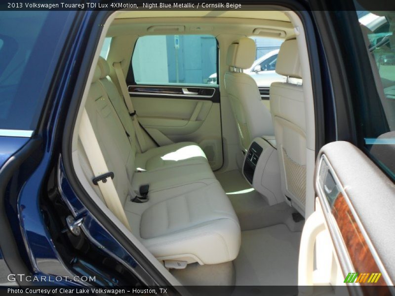 Night Blue Metallic / Cornsilk Beige 2013 Volkswagen Touareg TDI Lux 4XMotion