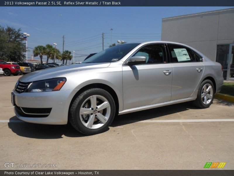 Reflex Silver Metallic / Titan Black 2013 Volkswagen Passat 2.5L SE