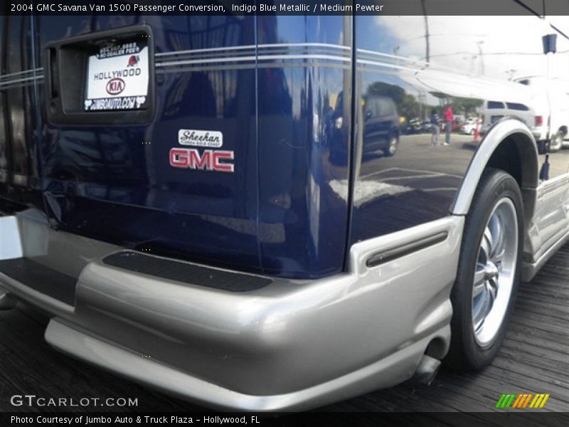 Indigo Blue Metallic / Medium Pewter 2004 GMC Savana Van 1500 Passenger Conversion
