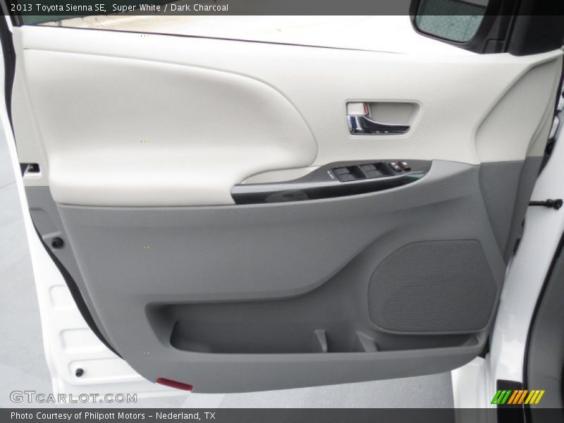Door Panel of 2013 Sienna SE
