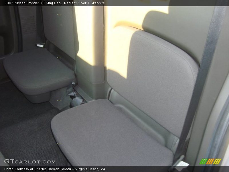 Radiant Silver / Graphite 2007 Nissan Frontier XE King Cab