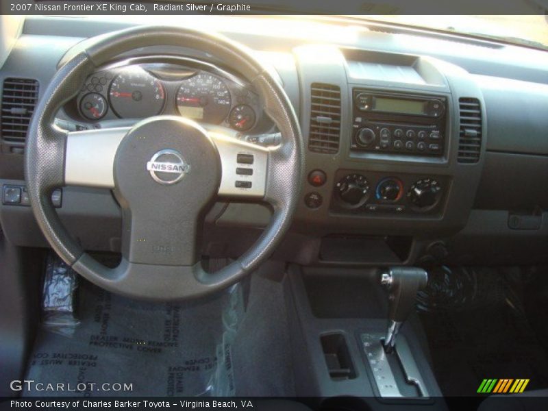 Radiant Silver / Graphite 2007 Nissan Frontier XE King Cab
