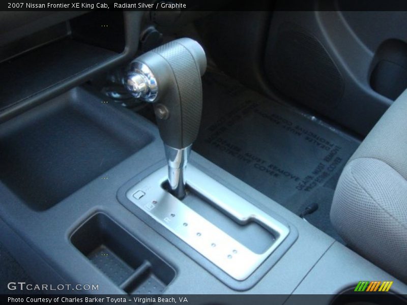 Radiant Silver / Graphite 2007 Nissan Frontier XE King Cab